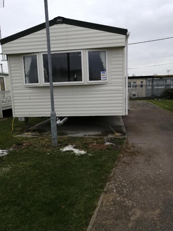 709 Seawick Villa Jaywick Sands Bagian luar foto