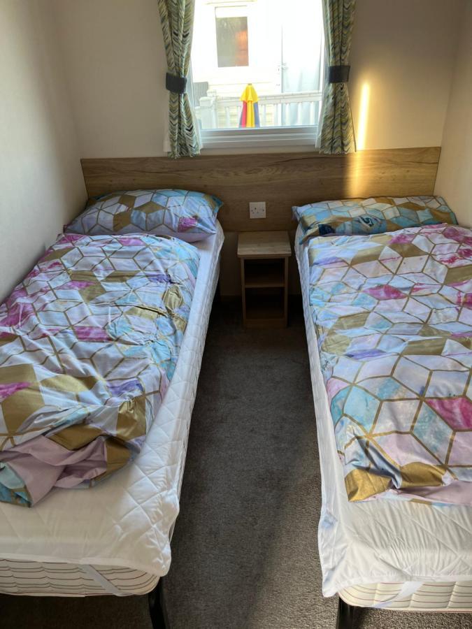709 Seawick Villa Jaywick Sands Bagian luar foto